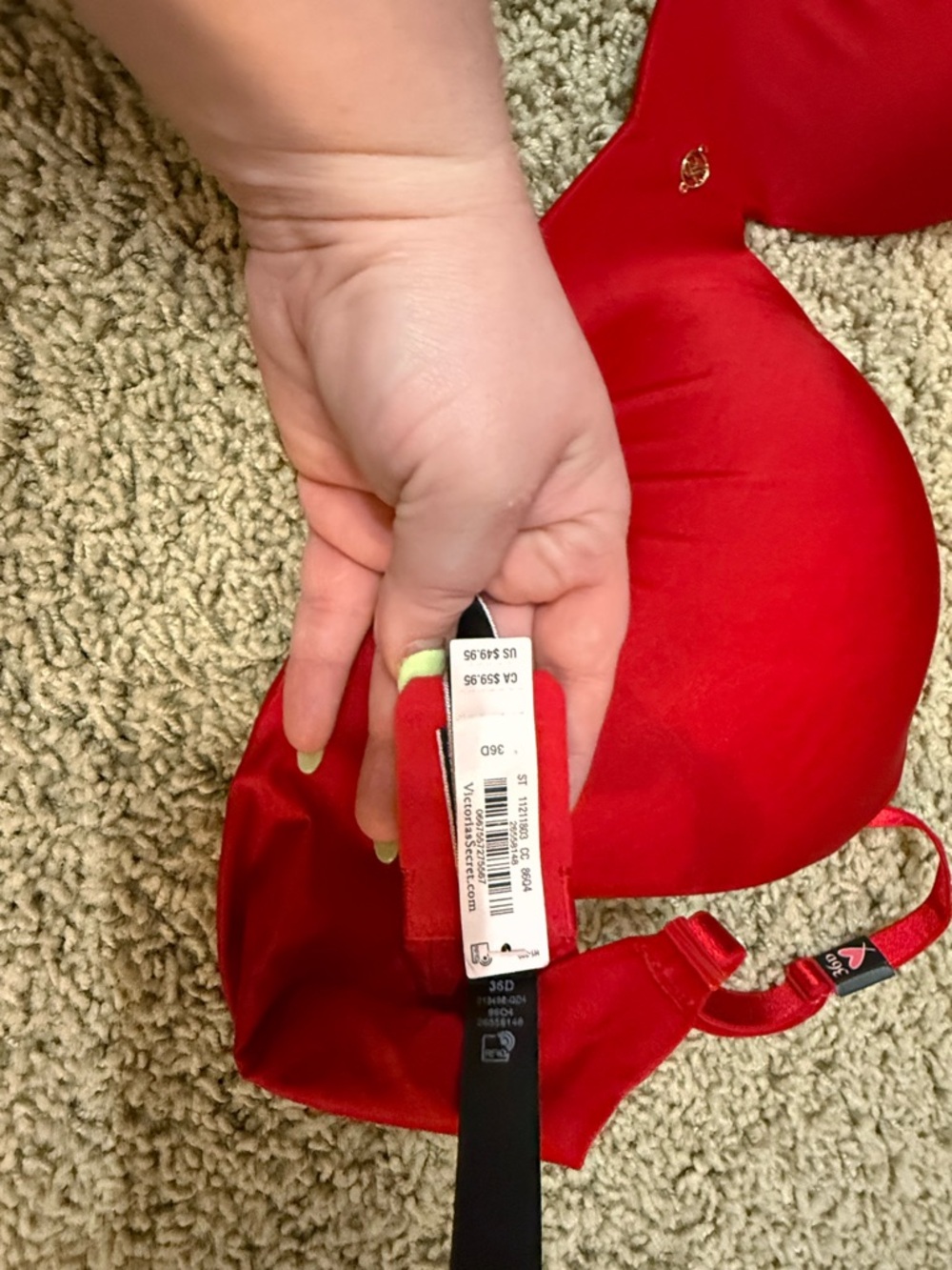 Victoria's Secret Red Satin wireless bra - Picture 2 of 3
